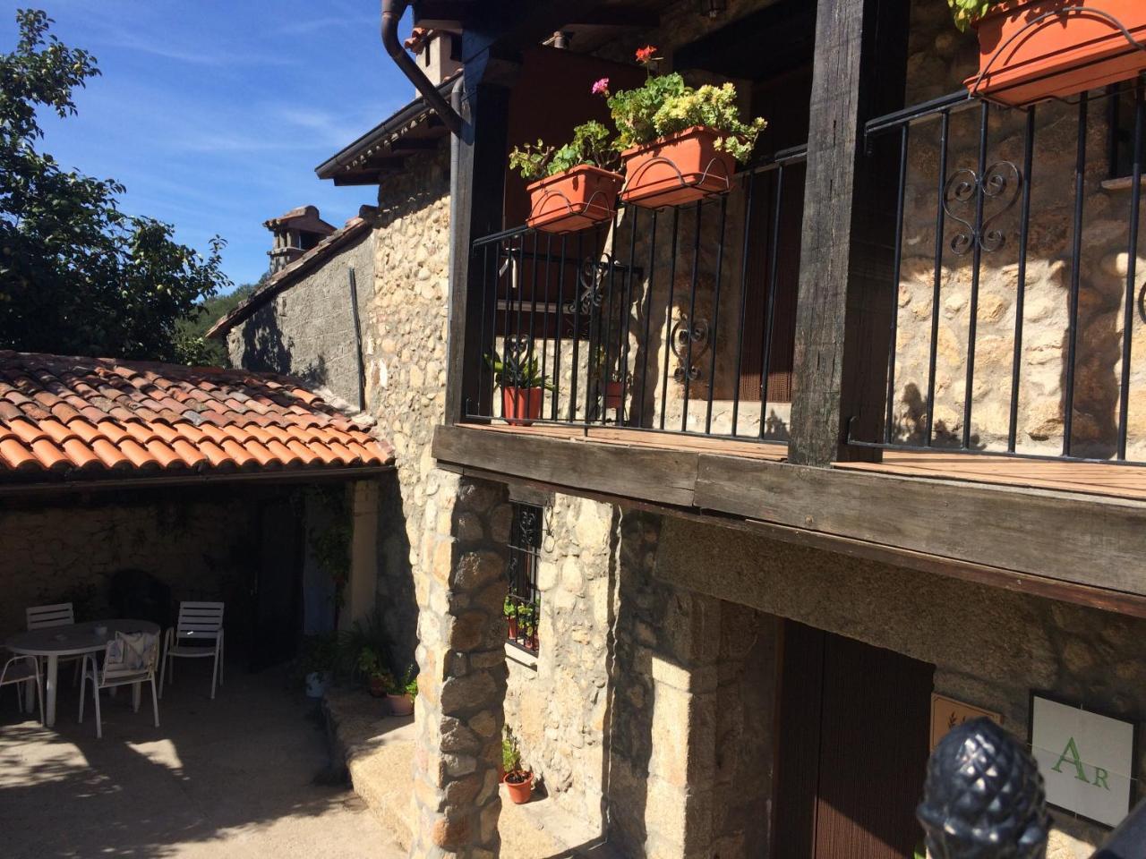 La Antigua Tahona Navaconcejo Exterior foto